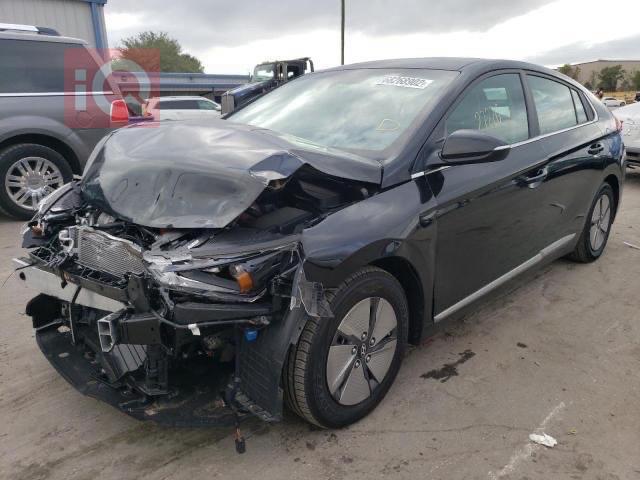 هیوندای ئایۆنیک